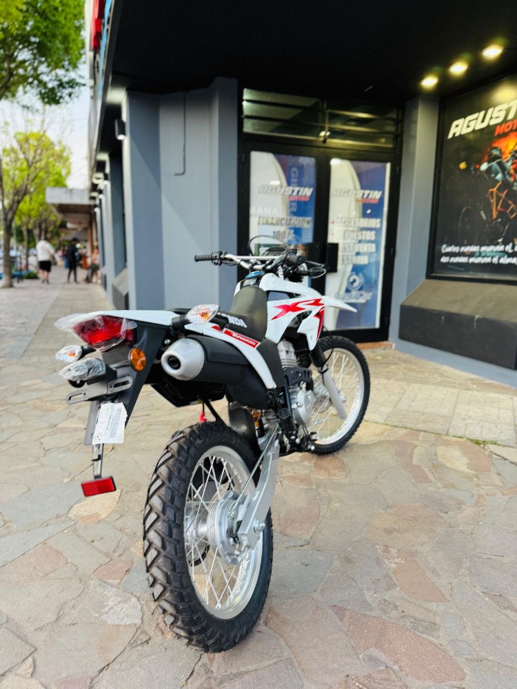 Honda Tornado — foto 3
